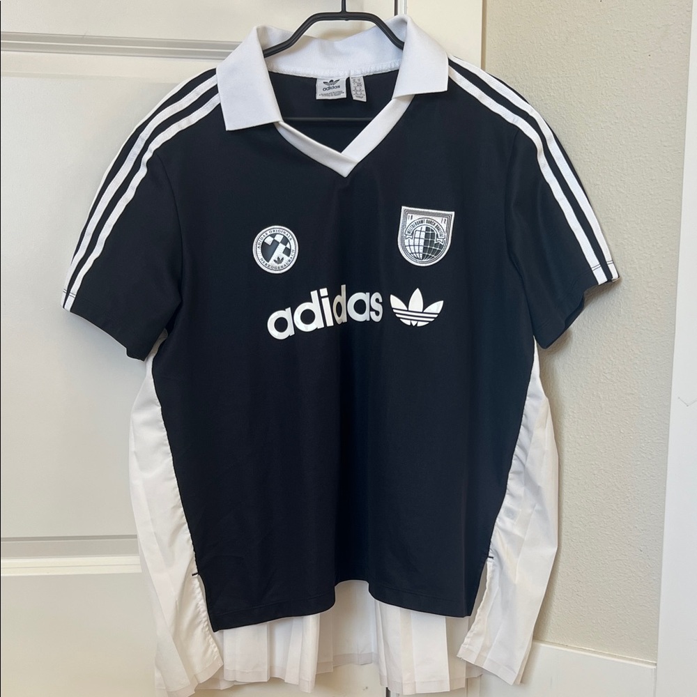 Adidas women Black and White Sports Jersey